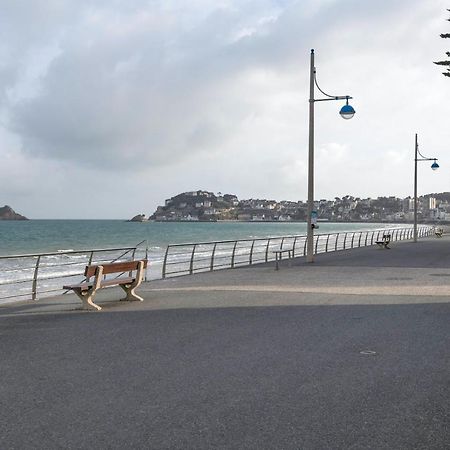 Sejour Pour 6 Face A La Grande Plage De Pleneuf Exteriér fotografie